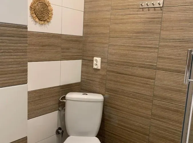 Jasminowa Przystan Стегна