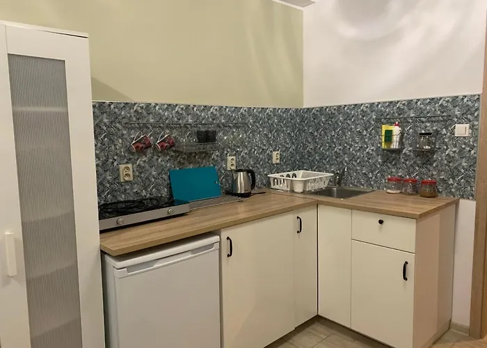 Jasminowa Przystan Стегна